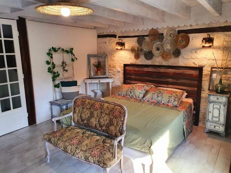 La Fontenelle Chambres D'Hotes Sainte-Severe Kültér fotó