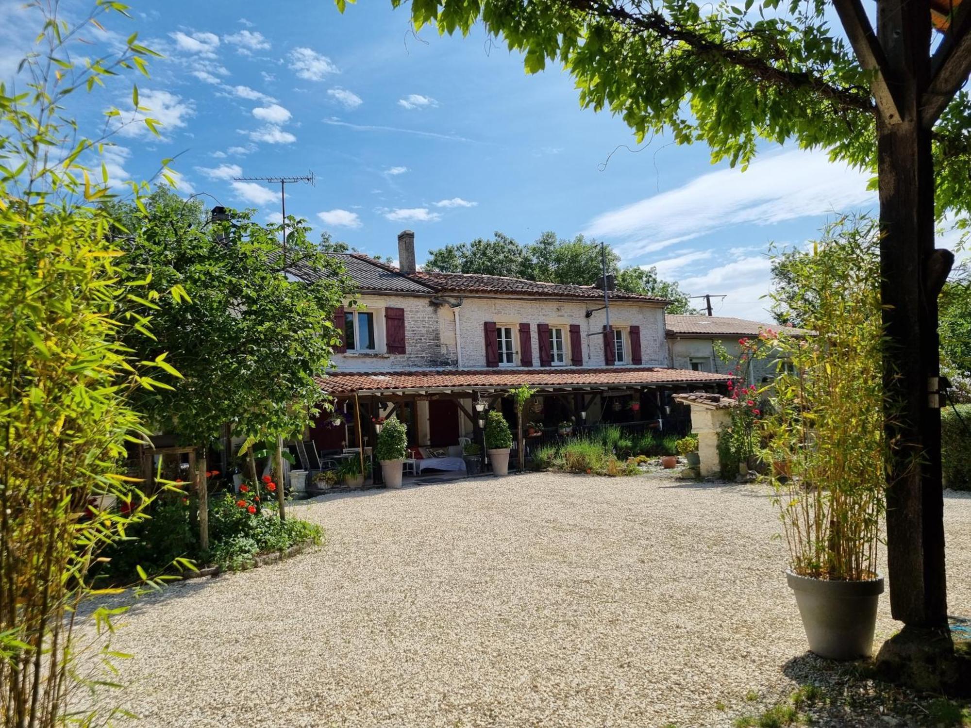 La Fontenelle Chambres D'Hotes Sainte-Severe Kültér fotó
