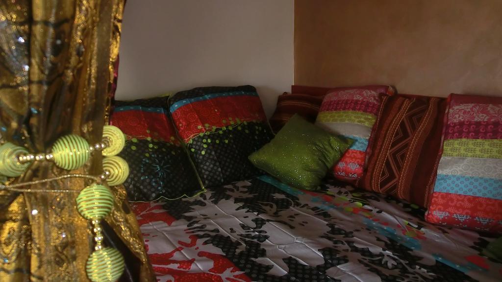 La Fontenelle Chambres D'Hotes Sainte-Severe Kültér fotó